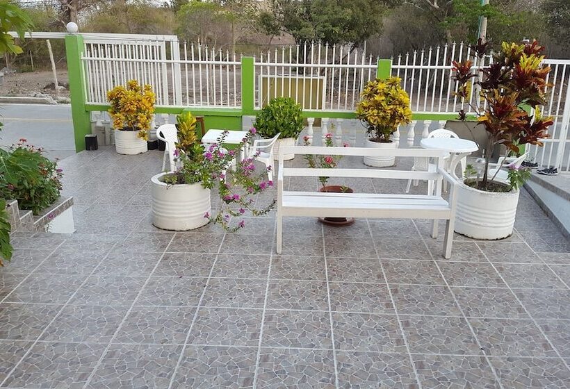 هتل Posada Enilda