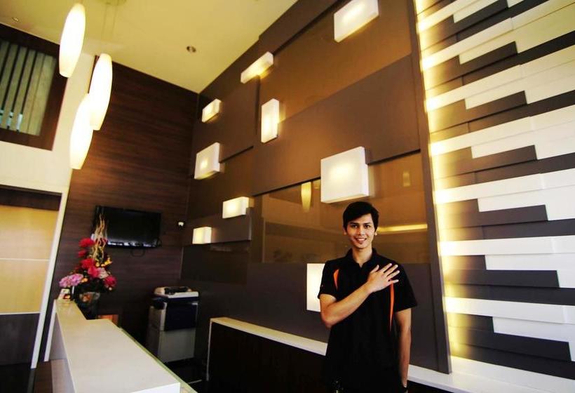 Hotel Zamburger Cheese