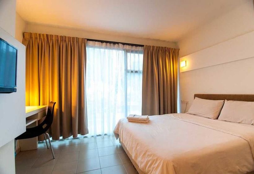 Hotel Zamburger Cheese