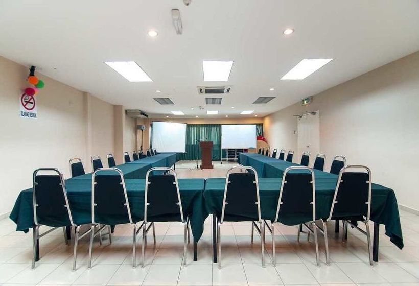 Hotel Zamburger Cheese