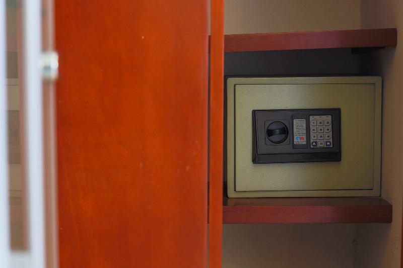 Fotos del hotel Suites Villa Italia:  4