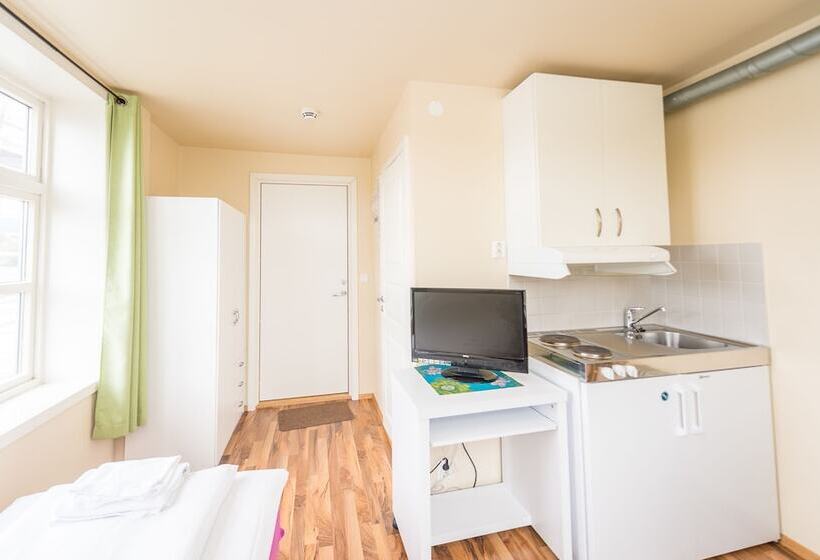 فندق Toranes Overnatting