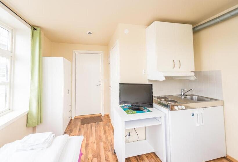 فندق Toranes Overnatting