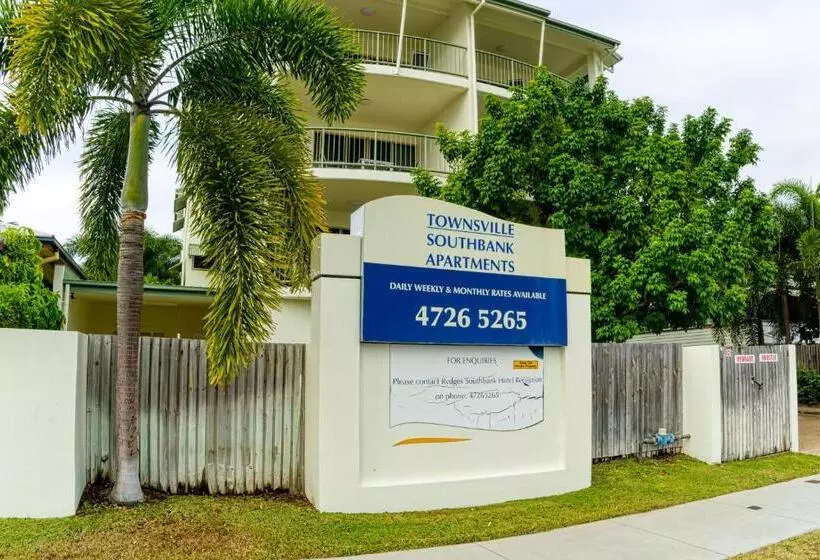 ホテル Townsville Southbank Apartments