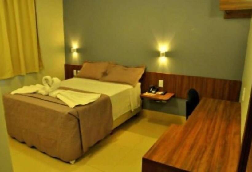 فندق Veneza Plaza