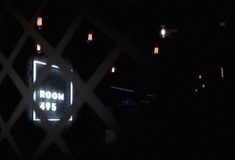 Отель Wassup Youth Hostel