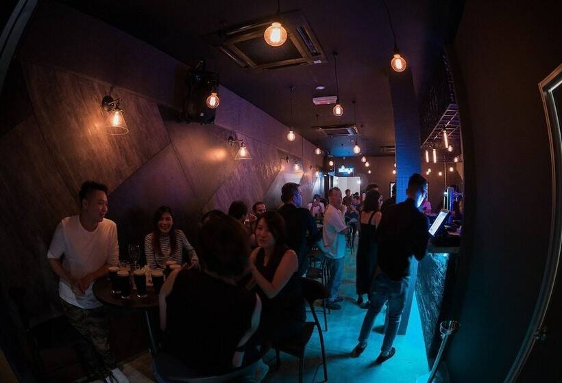 Отель Wassup Youth Hostel