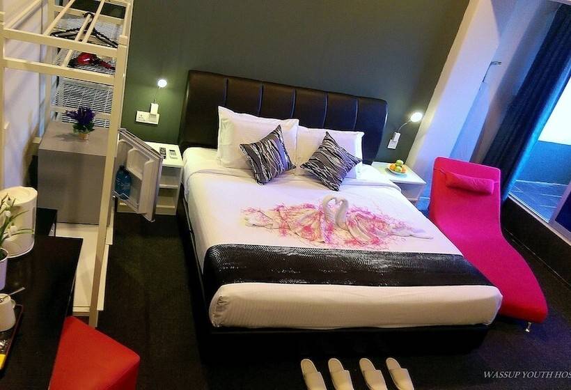 Отель Wassup Youth Hostel