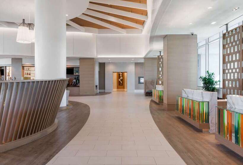 منتجع Wyndham Grand Clearwater Beach