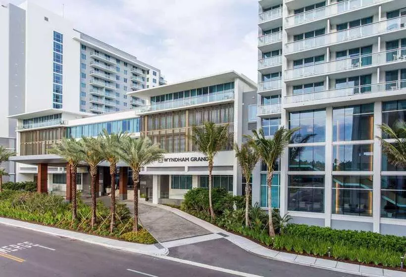 リゾートホテル Wyndham Grand Clearwater Beach