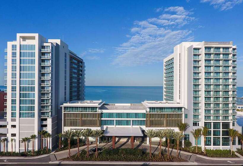 منتجع Wyndham Grand Clearwater Beach