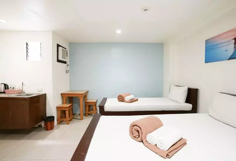 Arzo Hotel Makati