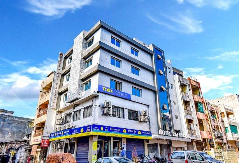 Fabhotel Raj Palace I