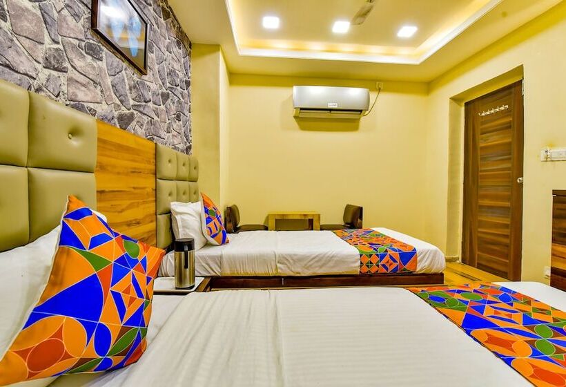 Fabhotel Raj Palace I