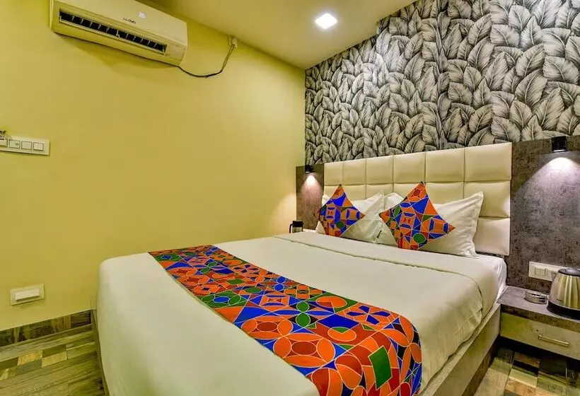 Fabhotel Raj Palace I