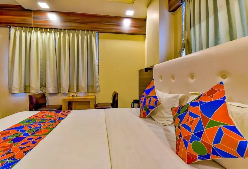 Fabhotel Raj Palace I