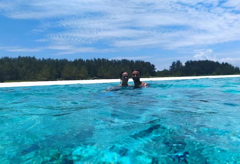 בית מלון כפרי Balungi Bungalow & Restaurant