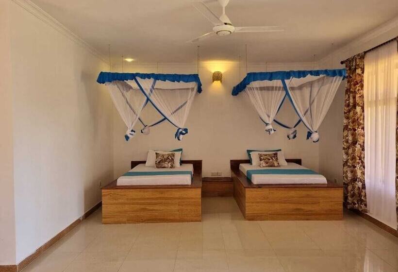 בית מלון כפרי Balungi Bungalow & Restaurant