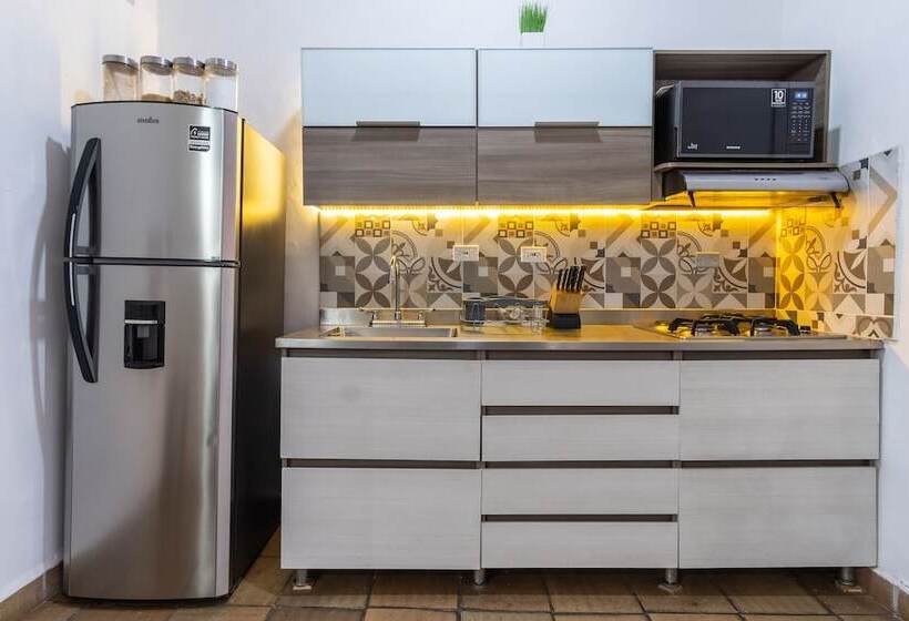 هتل Botanica Casa