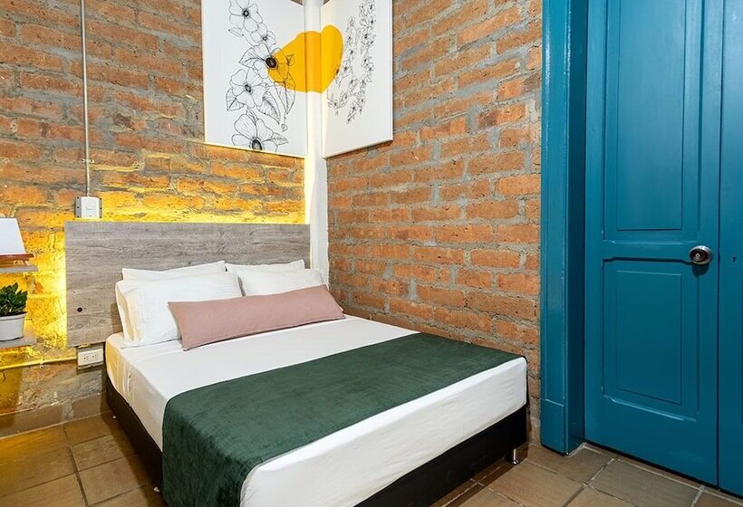 هتل Botanica Casa