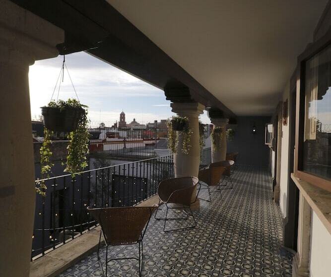 هتل Boutique Casa Loreta