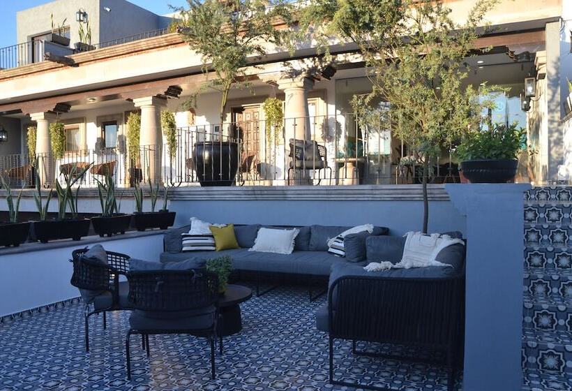 هتل Boutique Casa Loreta