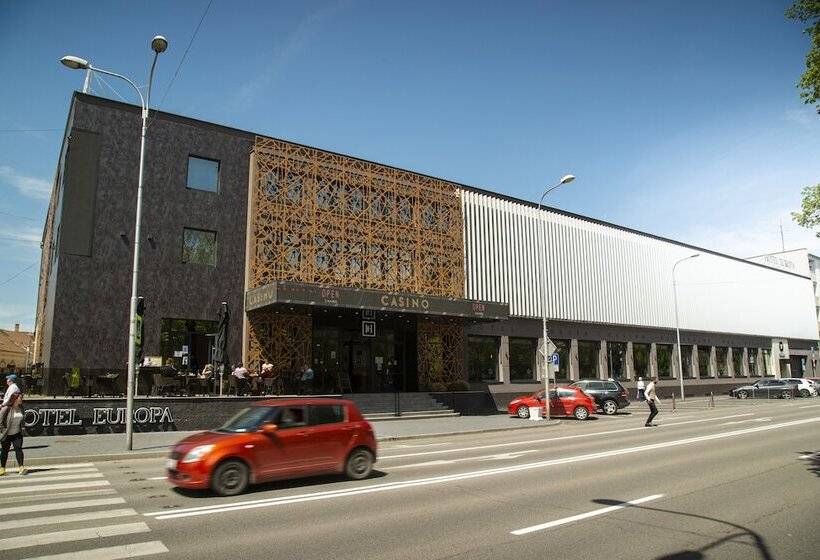 فندق Europa Komárno
