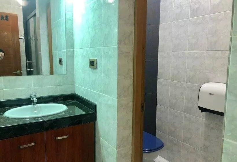 هتل Hostal Cagnapa Restobar