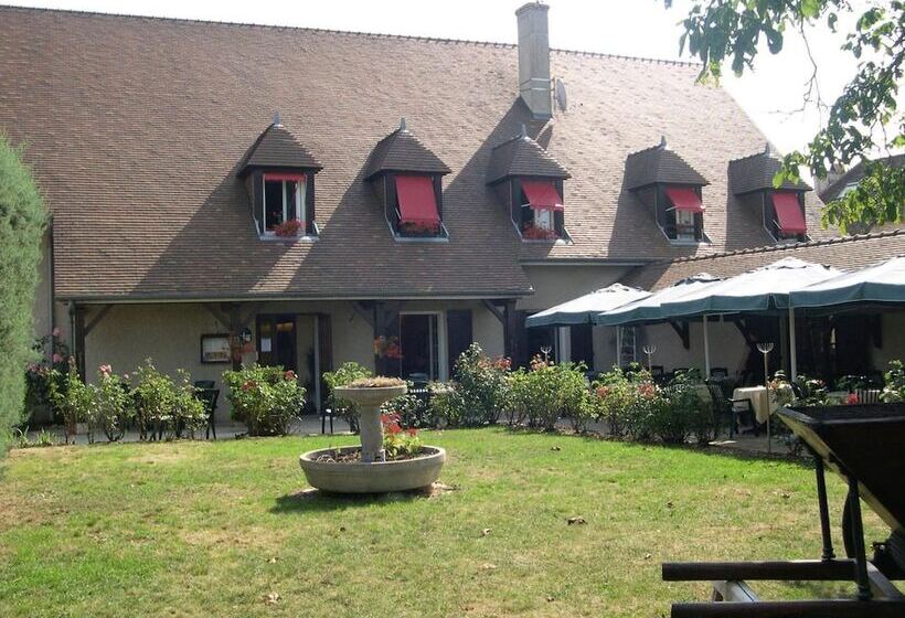 فندق Hôtel Restaurant Le Relais De La Sans Fond