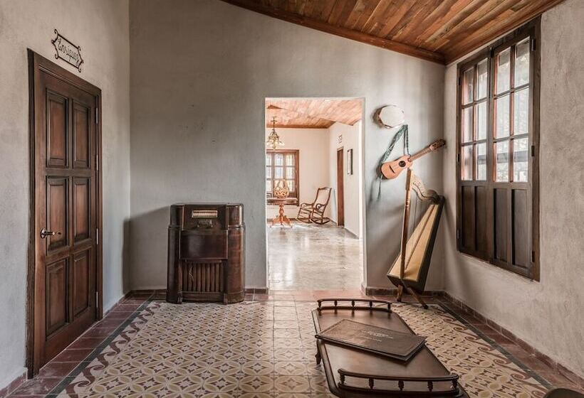 Отель La Casa De Las Sirenas