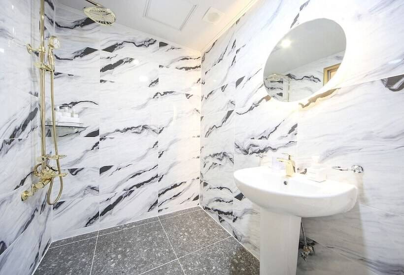 בית מלון כפרי Masan First Class