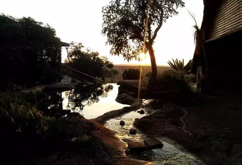 ホテル Mthonjaneni Lodge