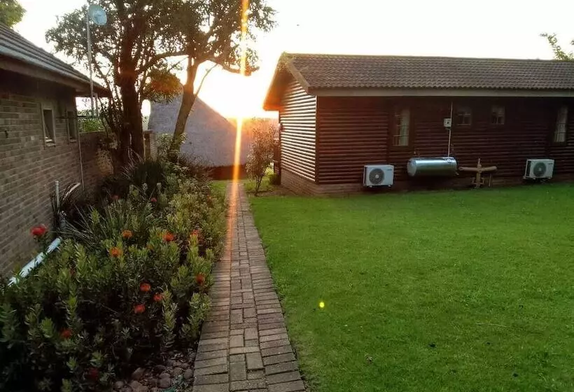 ホテル Mthonjaneni Lodge