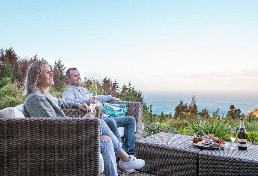 בית מלון כפרי Orokawa Bay Retreat