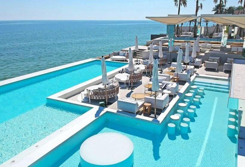 هتل Sundance Dayclub Hua Hin