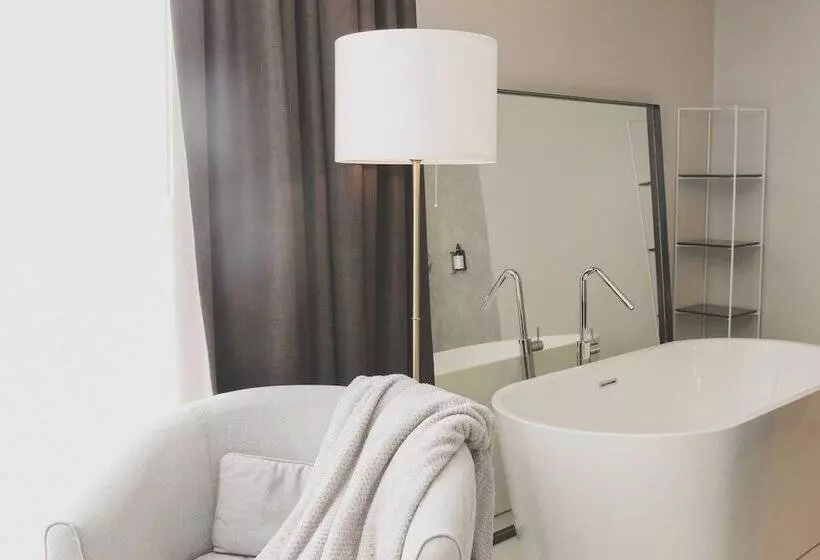 Hotelli Sundance Dayclub Hua Hin