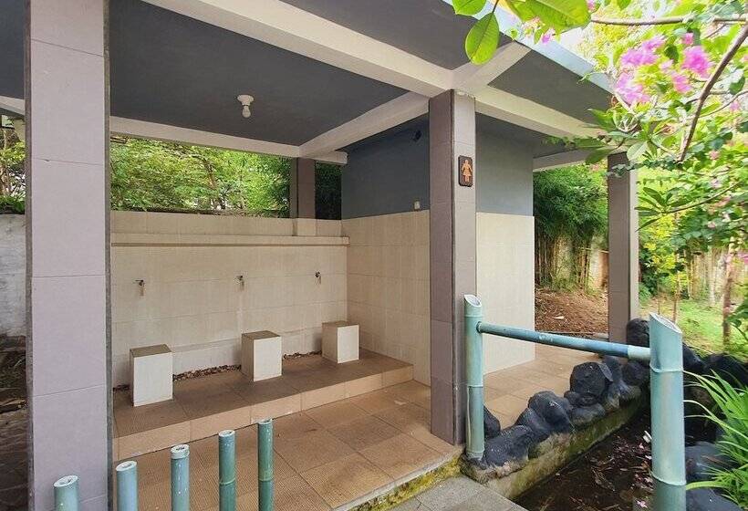 فندق Tengger Guest House