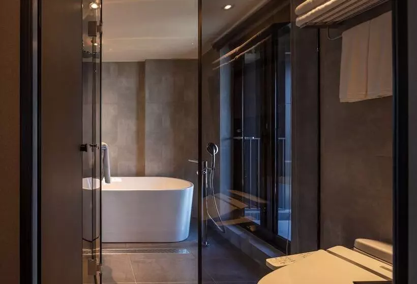 پانسیون Roaders Plus Hotel Taipei Station