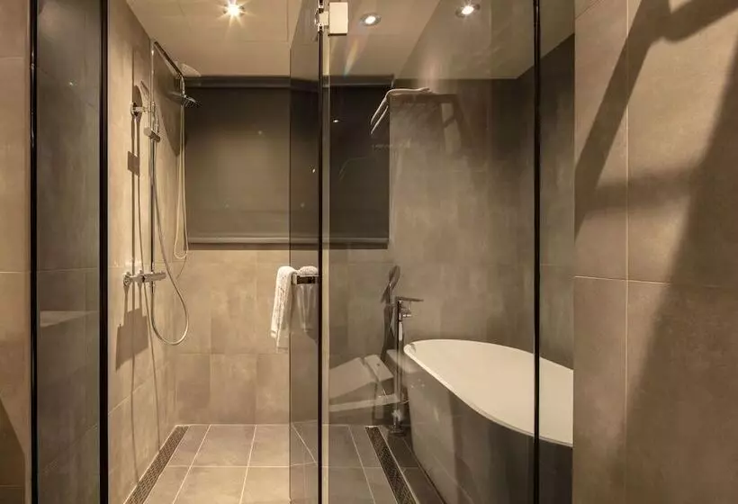 پانسیون Roaders Plus Hotel Taipei Station