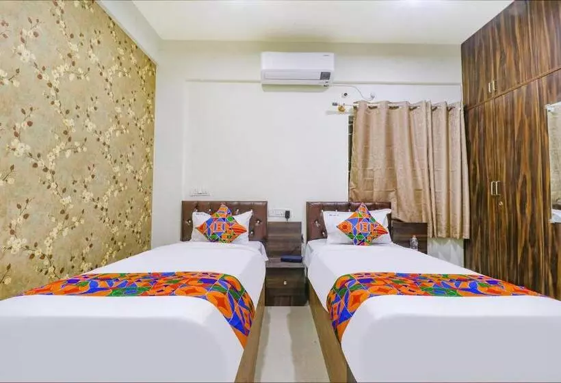 Fabhotel E City Inn   3km From Infosys Campus