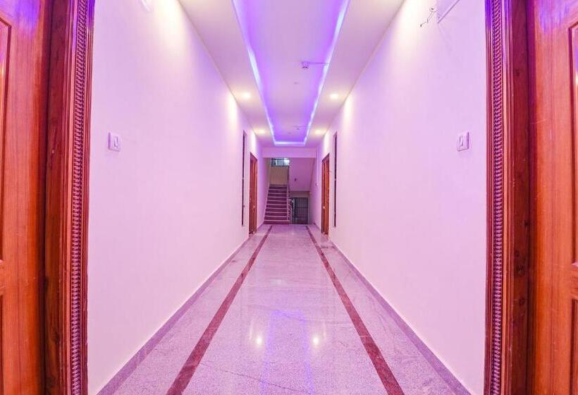 Fabhotel E City Inn 3km From Infosys Campus
