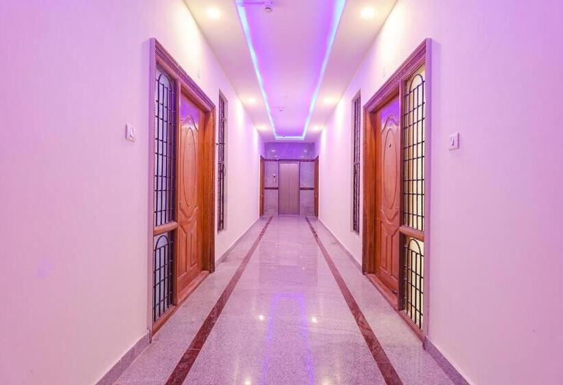 Fabhotel E City Inn 3km From Infosys Campus