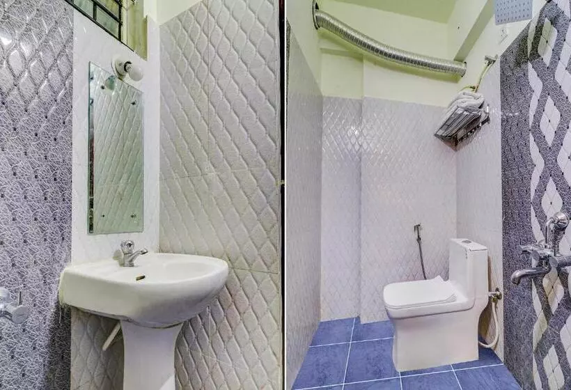 Fabhotel E City Inn   3km From Infosys Campus