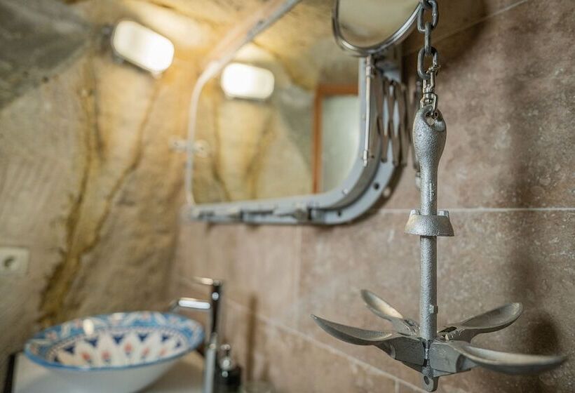 فندق Bala Cave House