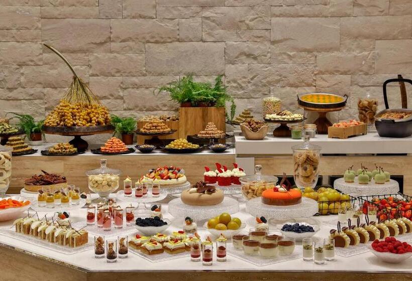 Отель Jumeirah Jabal Omar Makkah