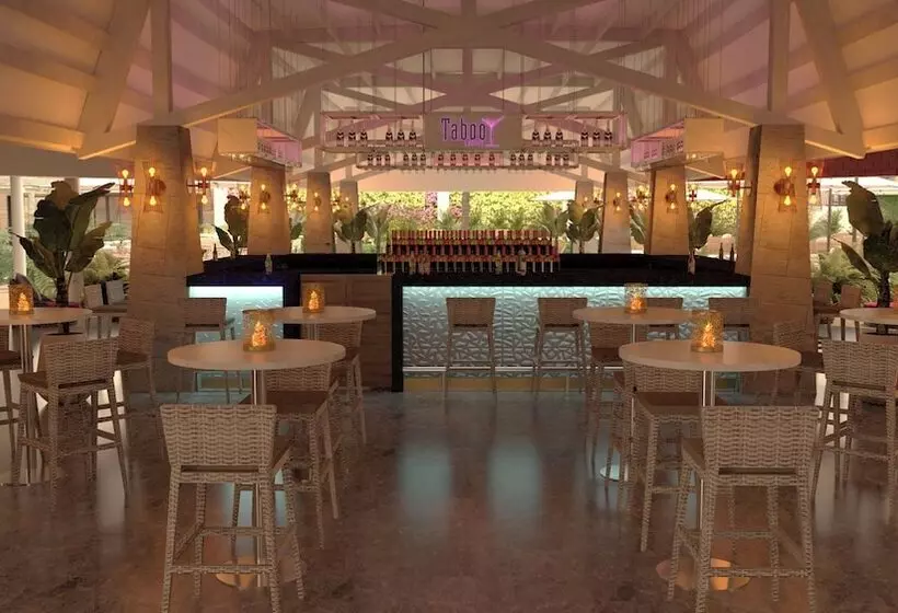 هتل Royalton Chic Antigua, An Autograph Collection All Inclusive Resort   Adults Only