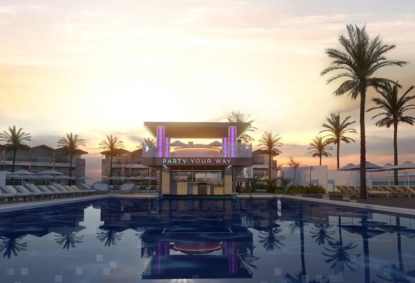 هتل Royalton Chic Antigua, An Autograph Collection All Inclusive Resort Adults Only