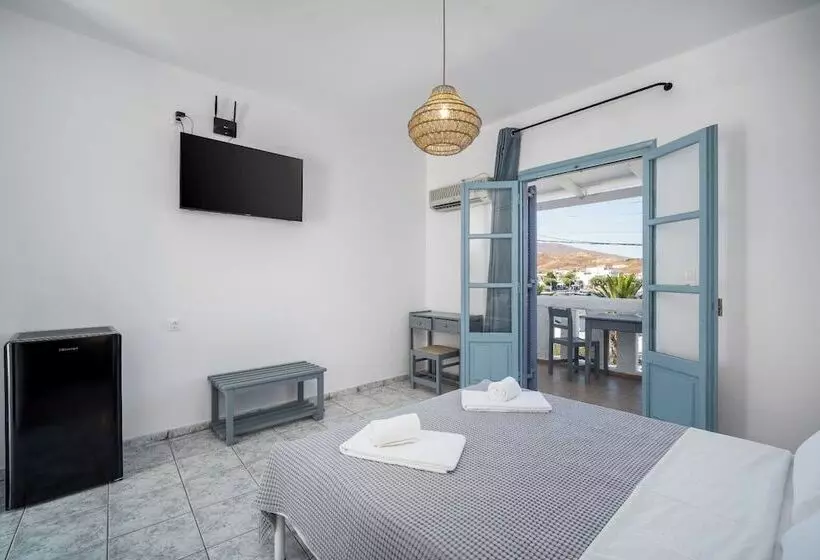 ユースホステル Eleios Hotel Serifos