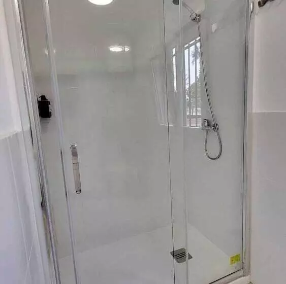 Retkeilymaja Hostal San Martin De Montalbán