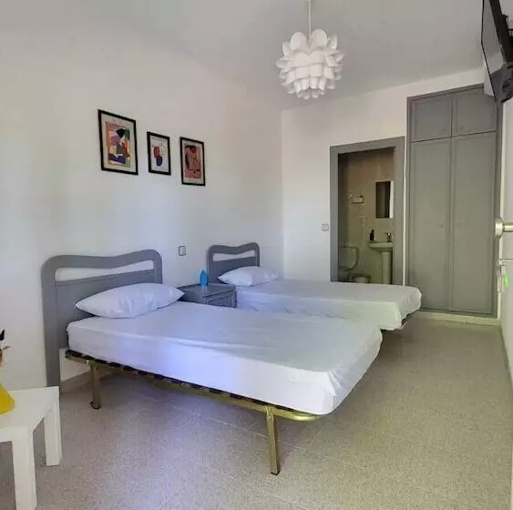 Retkeilymaja Hostal San Martin De Montalbán